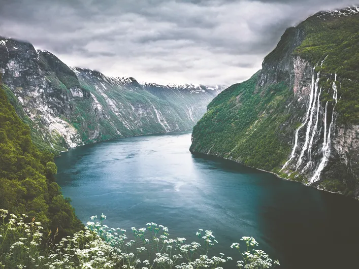 Bli med på Cruise til vestlandsfjordene